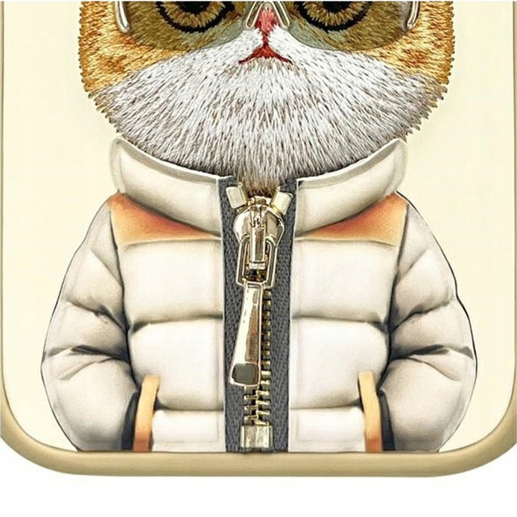 کاور نیمی مدل KM-05 مناسب برای گوشی موبایل اپل iPhone 16