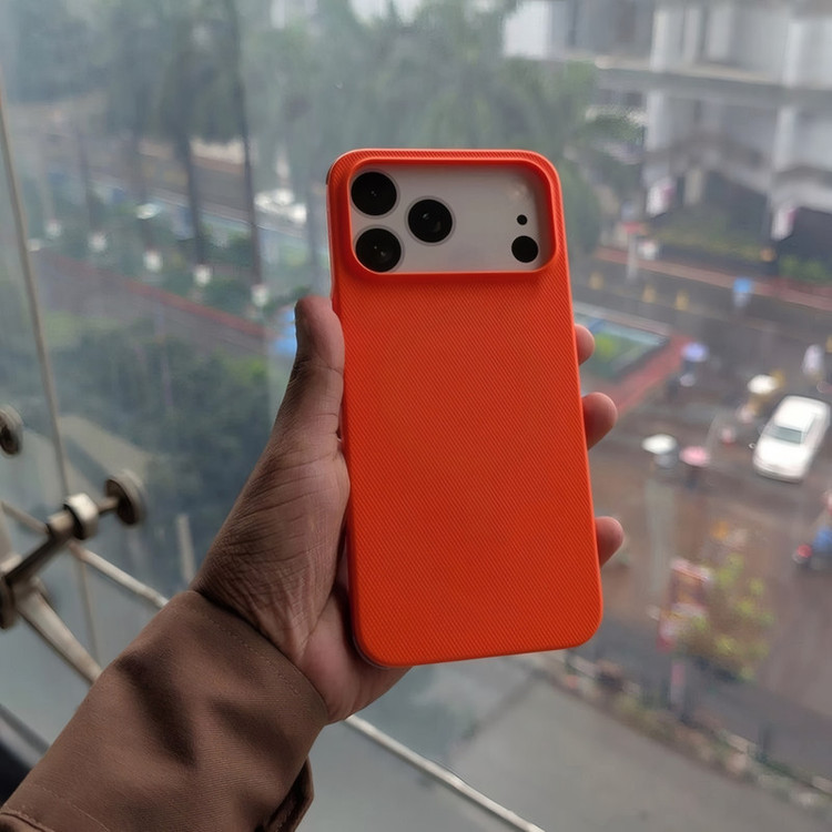 کاور ایکس لول مدل NeoGrid مناسب برای گوشی موبایل اپل iPhone 17 Pro Max